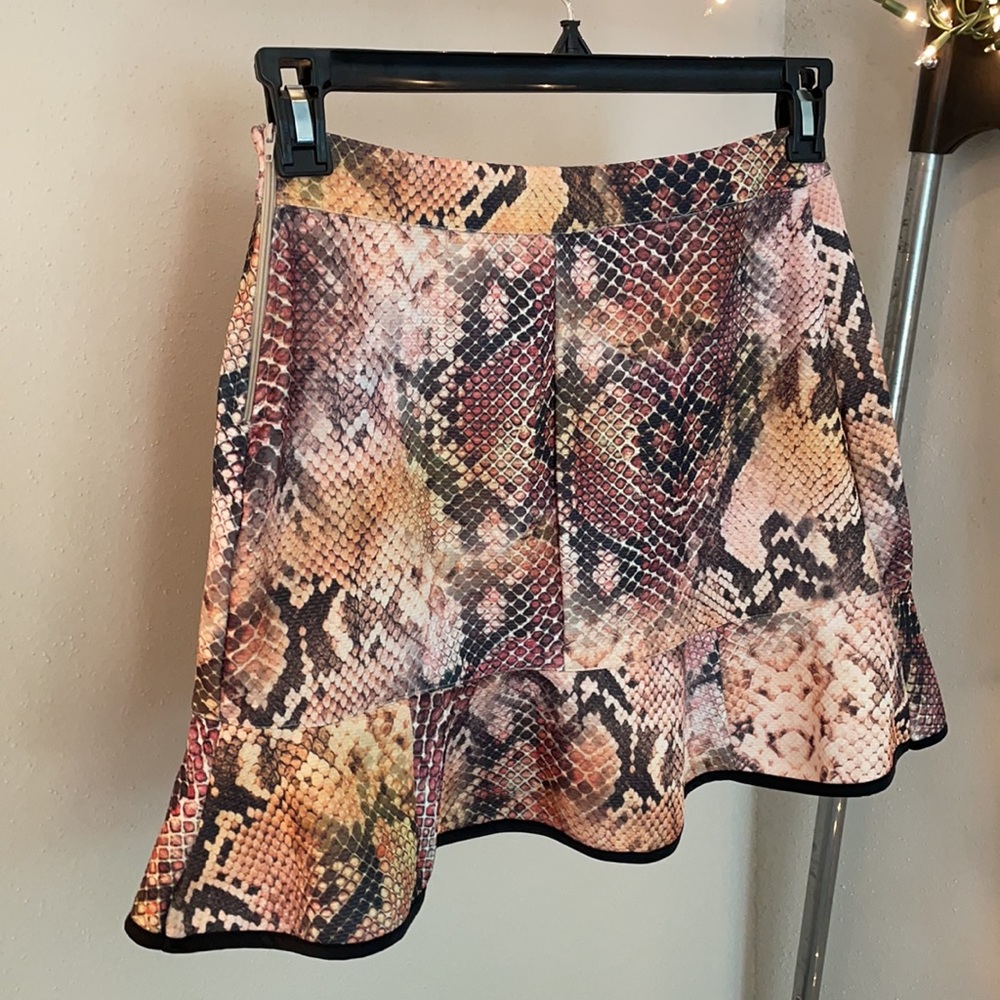 ✨Snake Skirt✨ - Picture 6 of 8